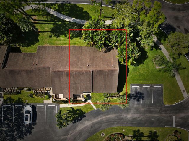 105 Rose Bay Court, Royal Palm Beach, FL 33411