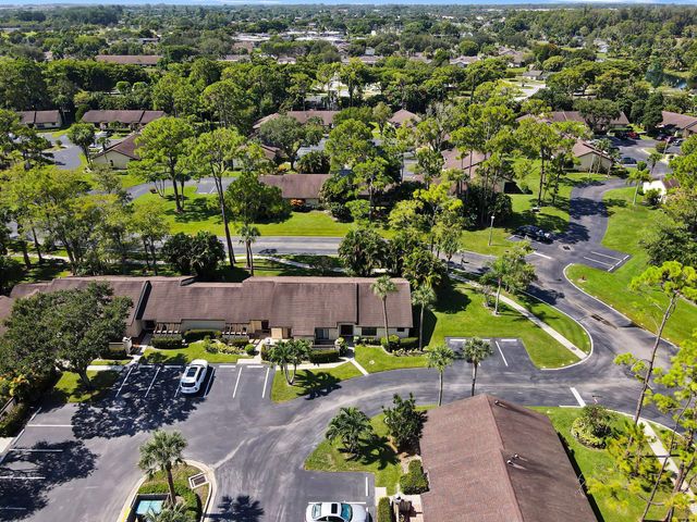 105 Rose Bay Court, Royal Palm Beach, FL 33411