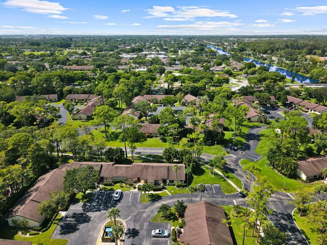 105 Rose Bay Court, Royal Palm Beach, FL 33411