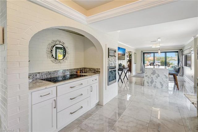 7235 Lake DR, Fort Myers, FL 33908