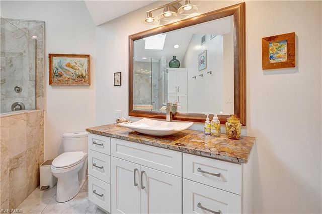 7235 Lake DR, Fort Myers, FL 33908