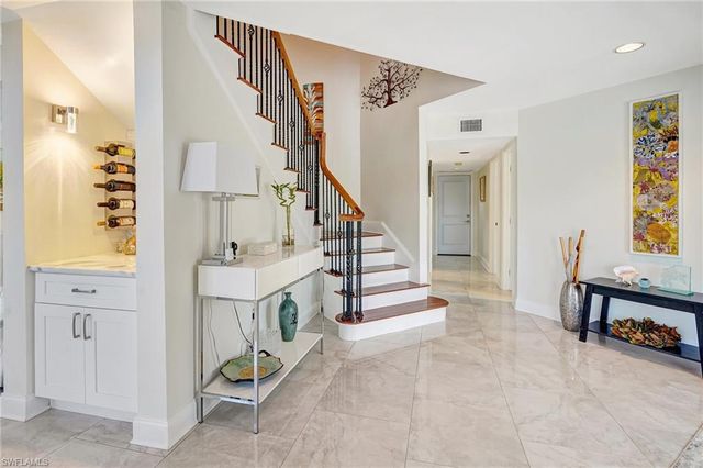 7235 Lake DR, Fort Myers, FL 33908