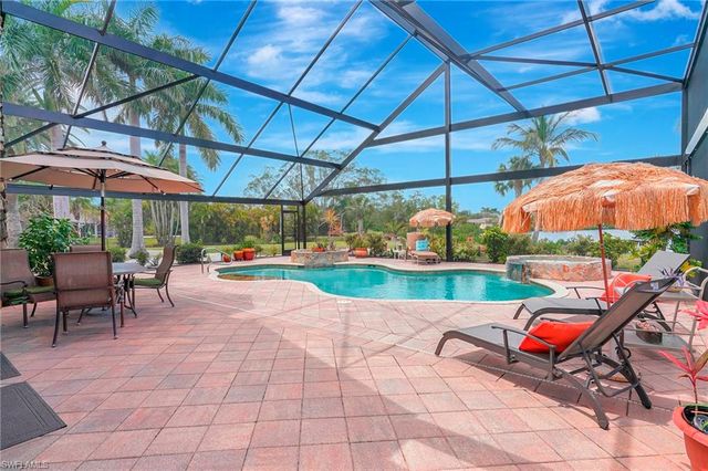 7235 Lake DR, Fort Myers, FL 33908