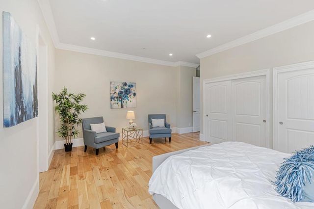 1633 15th Street, Oakland, CA 94607