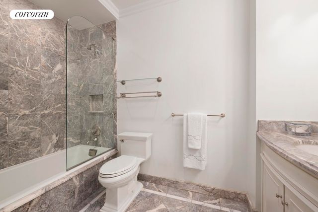 502 Park Ave Apt 15H, New York City, NY 10022