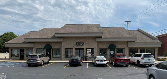 8074 21 Mile Road, Shelby Twp, MI 48317