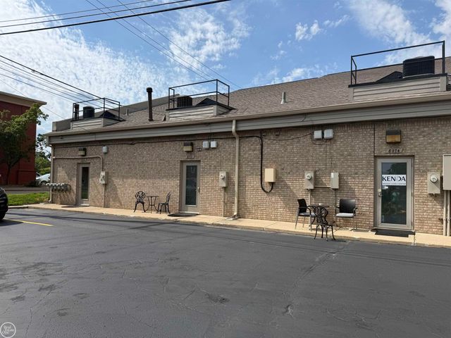 8074 21 Mile Road, Shelby Twp, MI 48317