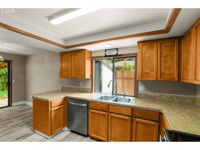 9314 Ne 68TH St, Vancouver, WA 98662