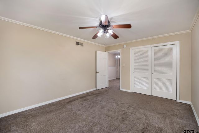 909 Woodlawn, Kilgore, TX 75662