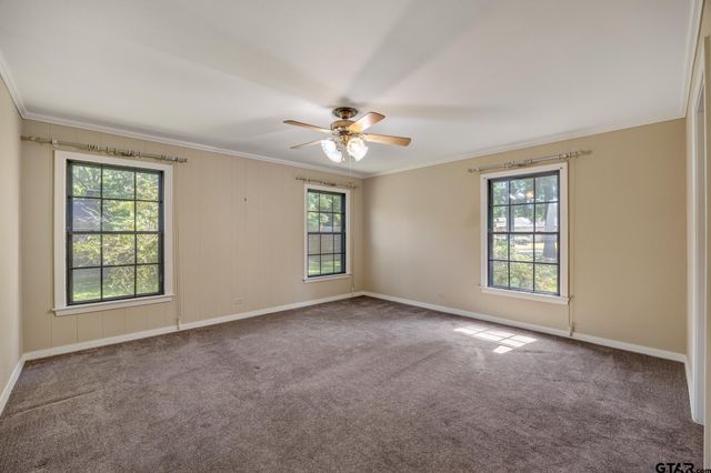 909 Woodlawn, Kilgore, TX 75662