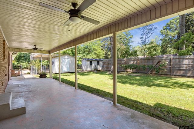 909 Woodlawn, Kilgore, TX 75662