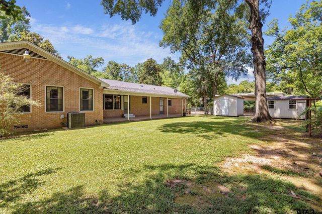 909 Woodlawn, Kilgore, TX 75662