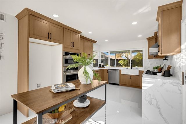 4041 Bycroft, Yorba Linda, CA 92886