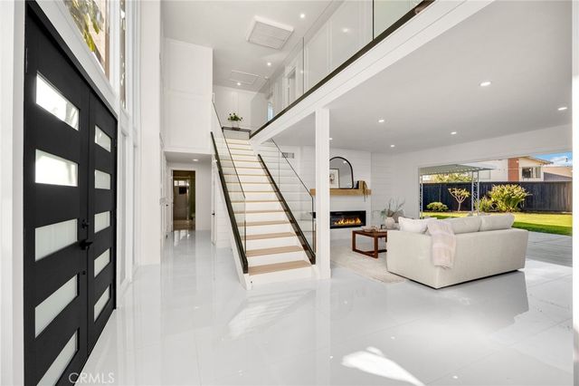 4041 Bycroft, Yorba Linda, CA 92886