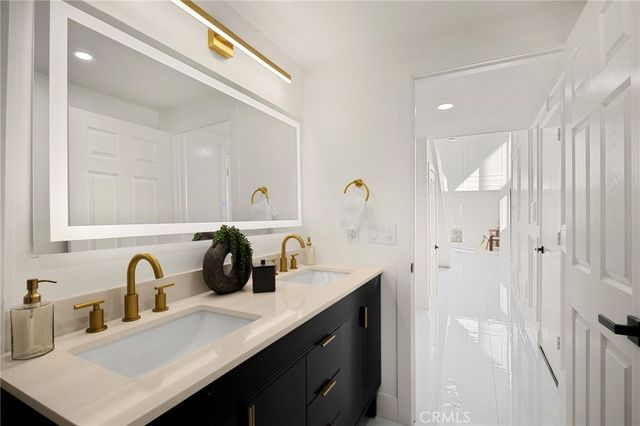 4041 Bycroft, Yorba Linda, CA 92886