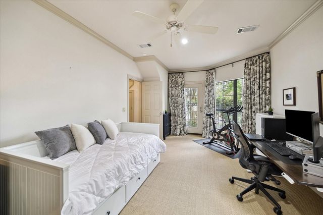 1701 Welch Street, Houston, TX 77006