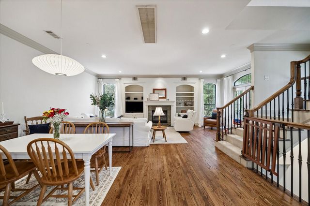 1701 Welch Street, Houston, TX 77006