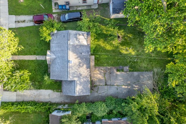 777 Francine Drive, Kankakee, IL 60901