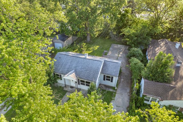 777 Francine Drive, Kankakee, IL 60901