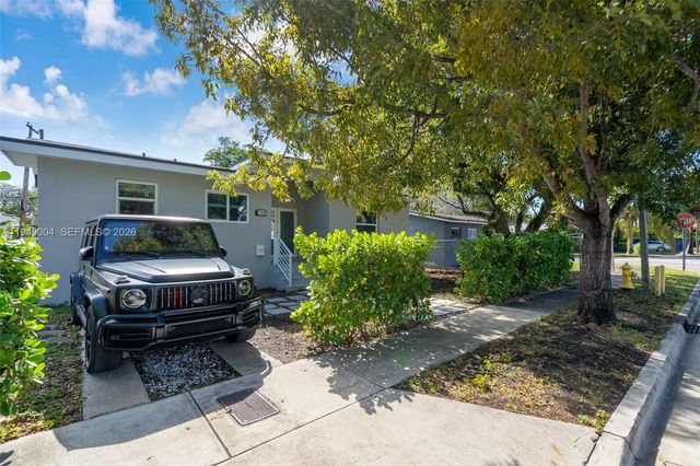 1786 SW 14th Ter, Miami, FL 33145