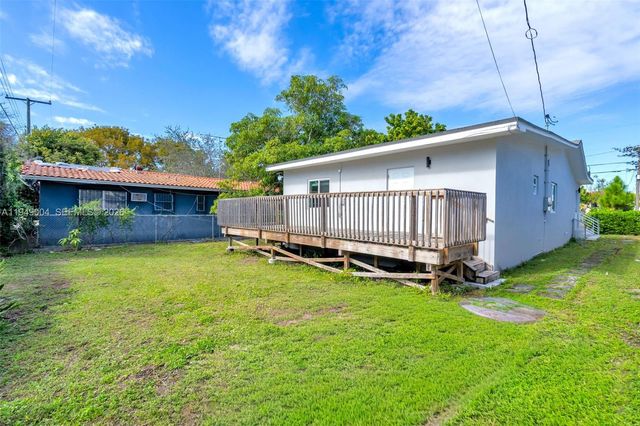 1786 SW 14th Ter, Miami, FL 33145