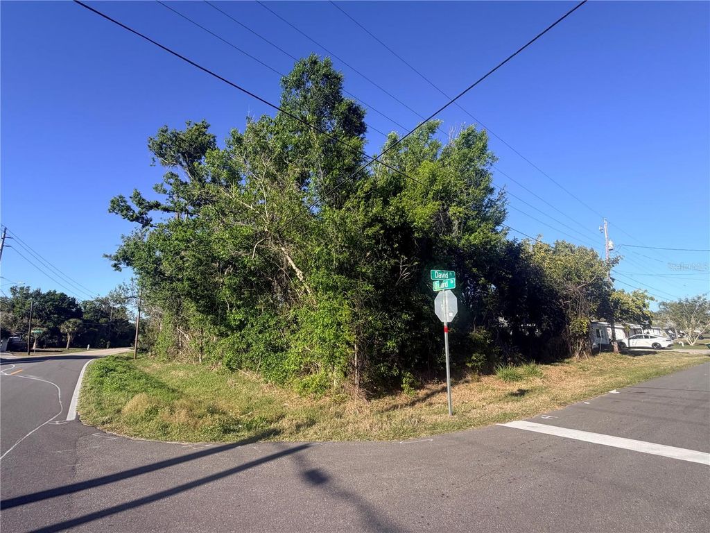 901 OXFORD DRIVE, Englewood, FL 34223