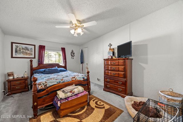 44170 WOODLAND Circle, Callahan, FL 32011