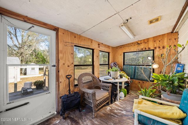 44170 WOODLAND Circle, Callahan, FL 32011