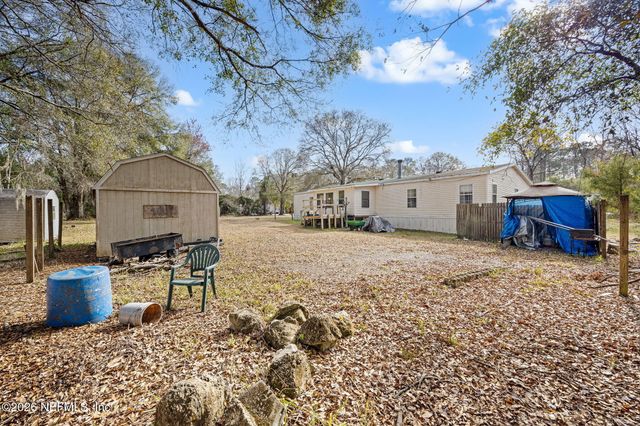 44170 WOODLAND Circle, Callahan, FL 32011