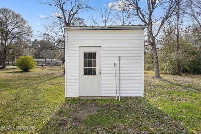 44170 WOODLAND Circle, Callahan, FL 32011