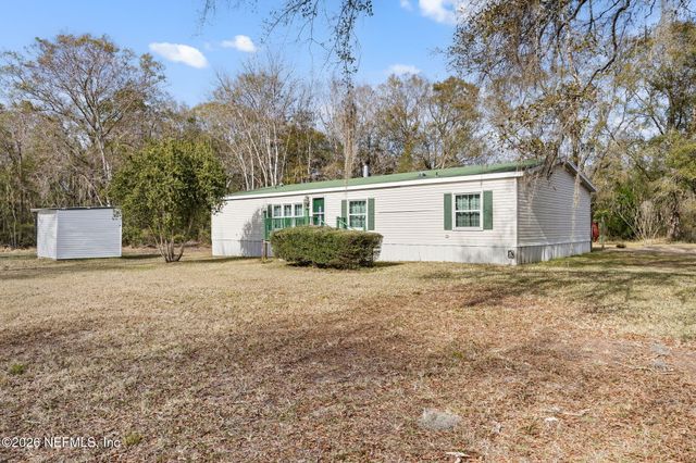 44170 WOODLAND Circle, Callahan, FL 32011