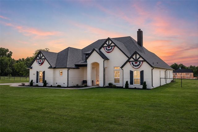 6000 Trophy Court, Weatherford, TX 76087
