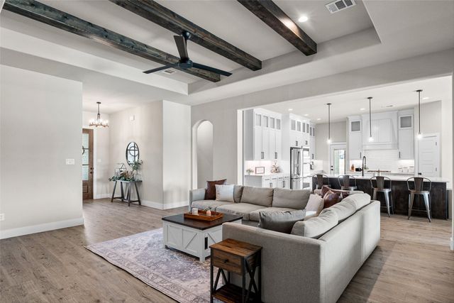 6000 Trophy Court, Weatherford, TX 76087