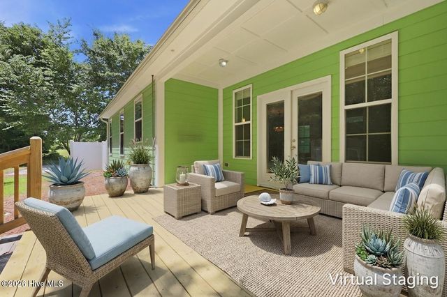 317 Doral Drive, Hampstead, NC 28443