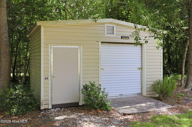 317 Doral Drive, Hampstead, NC 28443