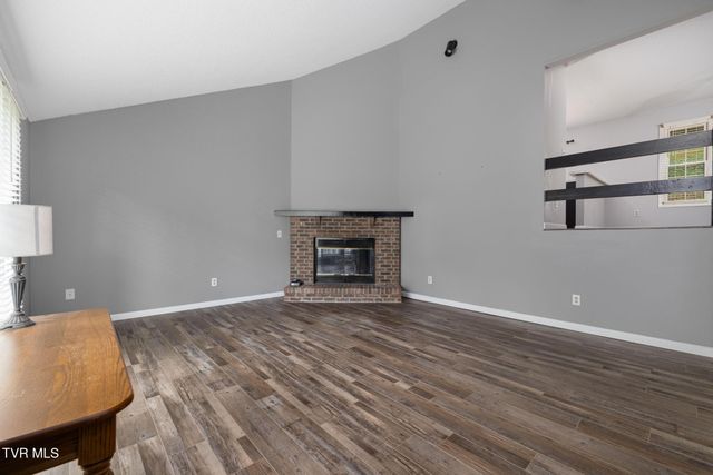 707 Lazywood Drive, Johnson City, TN 37601