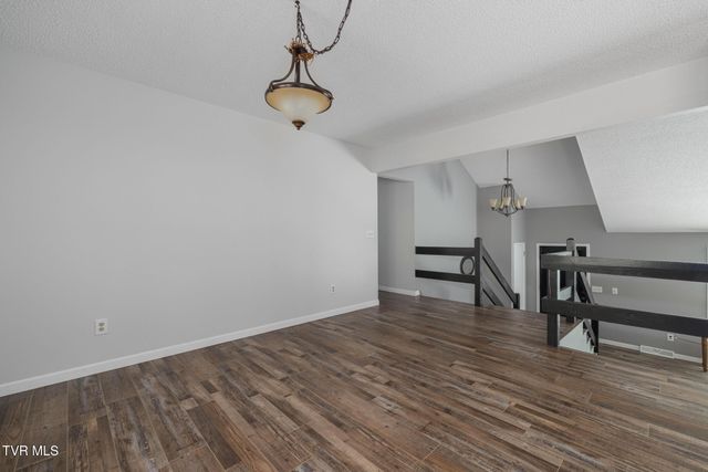 707 Lazywood Drive, Johnson City, TN 37601