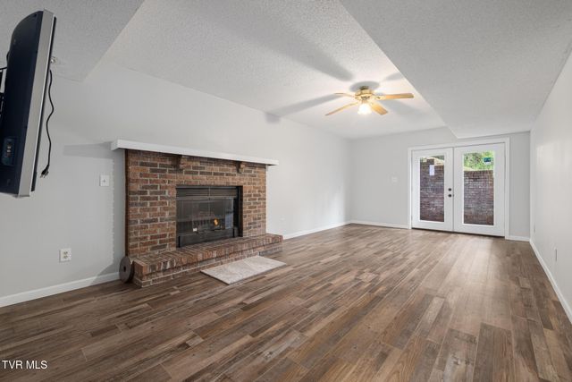 707 Lazywood Drive, Johnson City, TN 37601