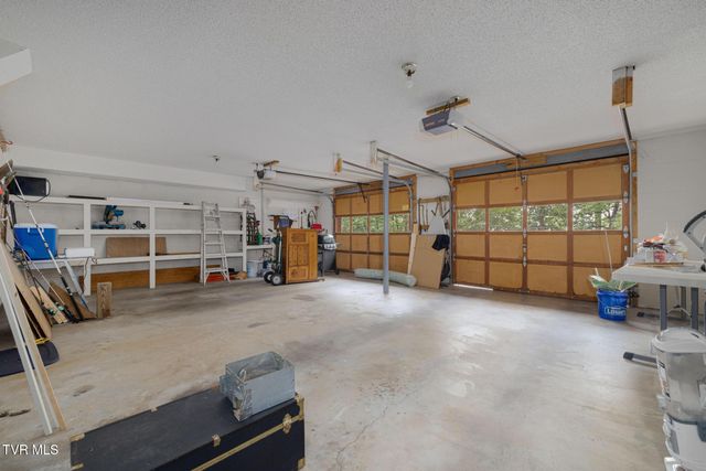 707 Lazywood Drive, Johnson City, TN 37601