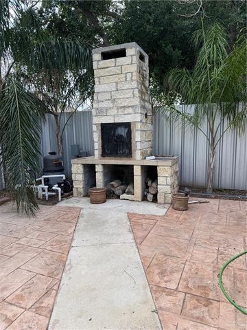 3821 Pelican Avenue, Mcallen, TX 78504
