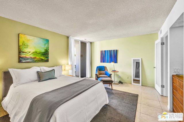 2380 S Sky View Drive, Palm Springs, CA 92264