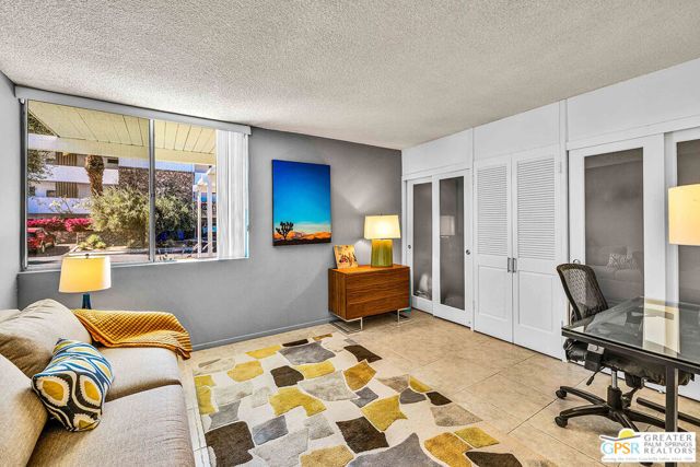 2380 S Sky View Drive, Palm Springs, CA 92264