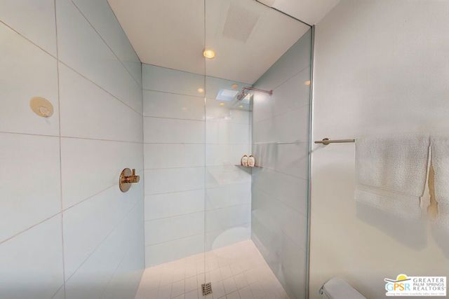 2380 S Sky View Drive, Palm Springs, CA 92264