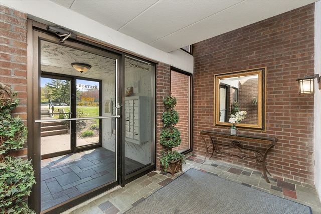 685 Main St 33, Weymouth, MA 02190