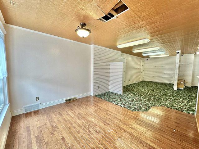 1321 W Court Street, Janesville, WI 53548