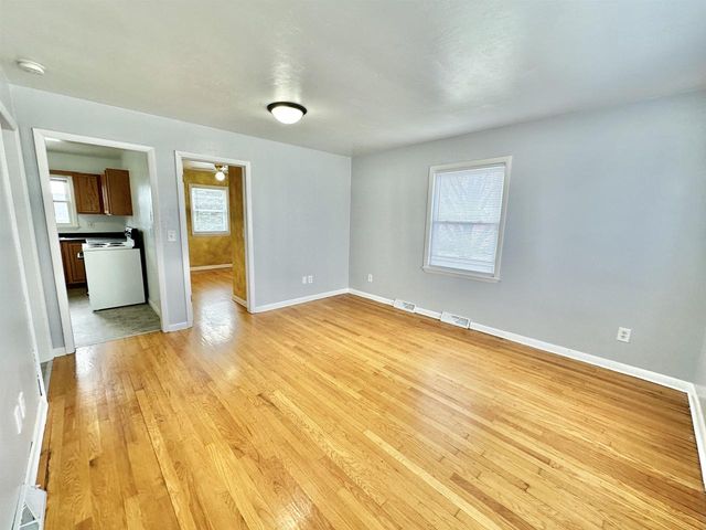 1321 W Court Street, Janesville, WI 53548