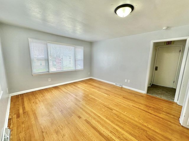 1321 W Court Street, Janesville, WI 53548