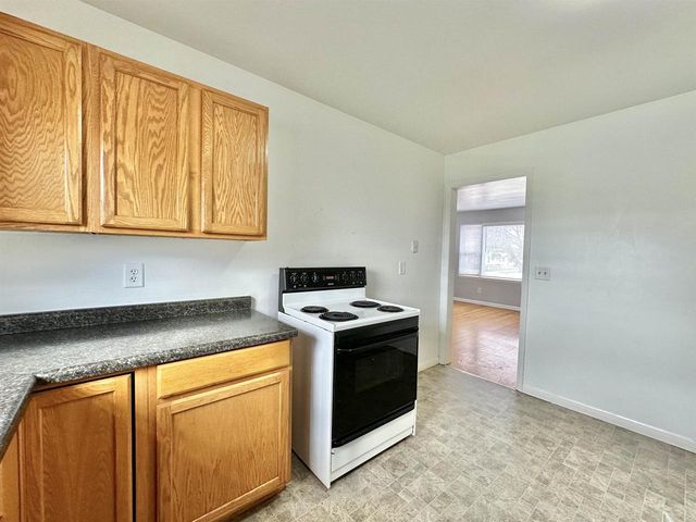 1321 W Court Street, Janesville, WI 53548