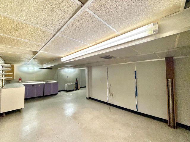 1321 W Court Street, Janesville, WI 53548