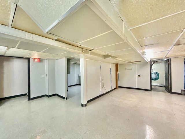 1321 W Court Street, Janesville, WI 53548